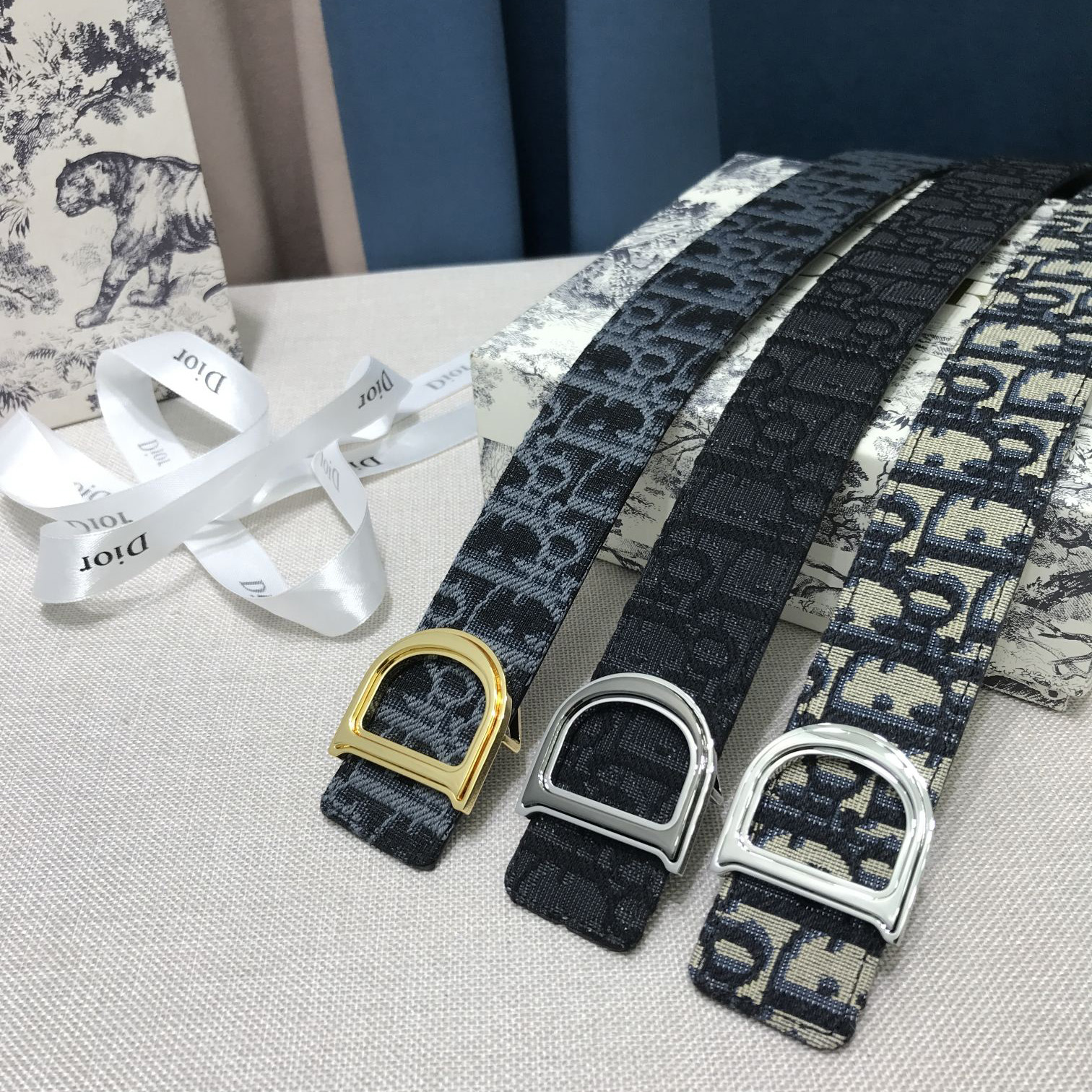 Dior-Ledergürtel mit „D“-Schnalle - EUR FASHION