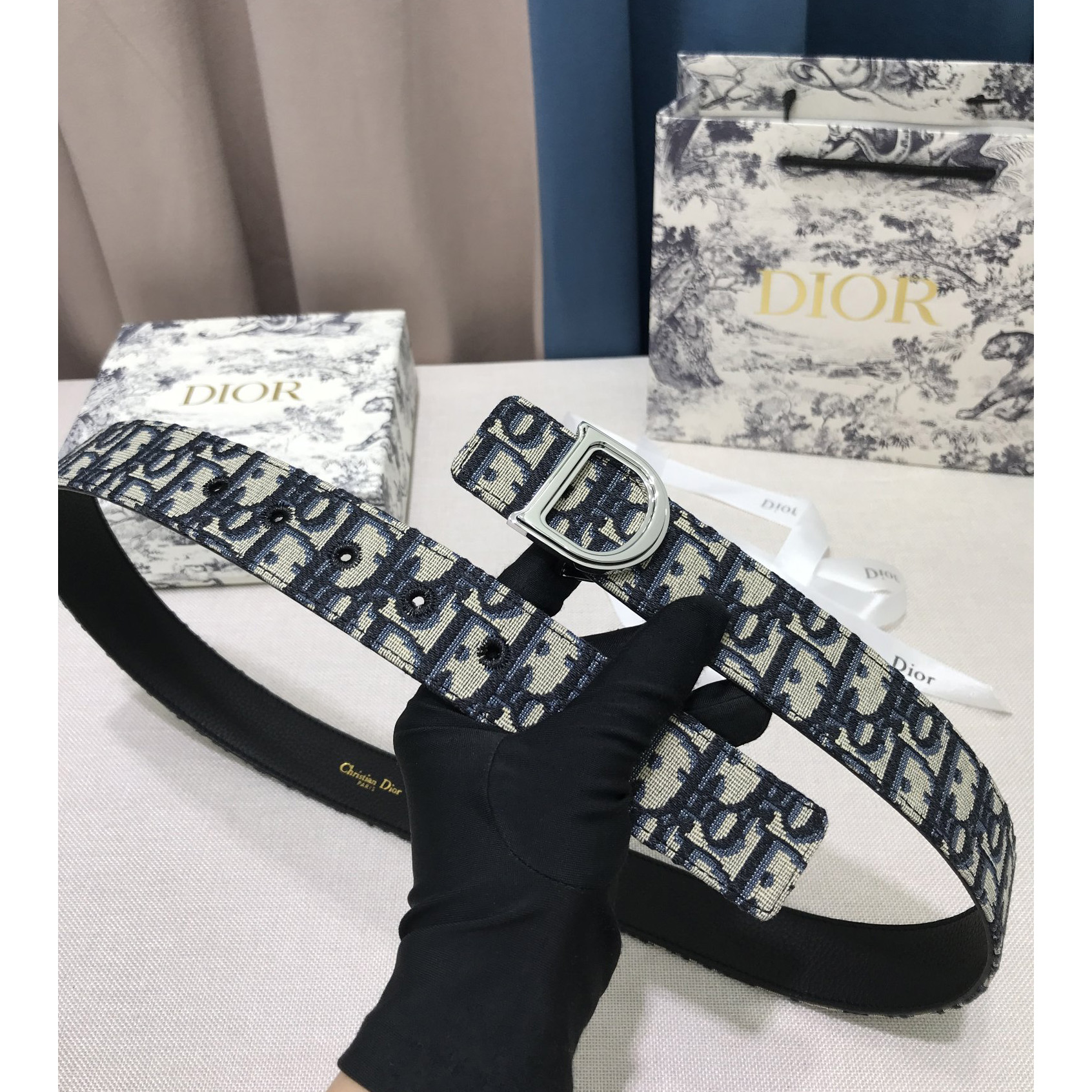 Dior-Ledergürtel mit „D“-Schnalle - EUR FASHION