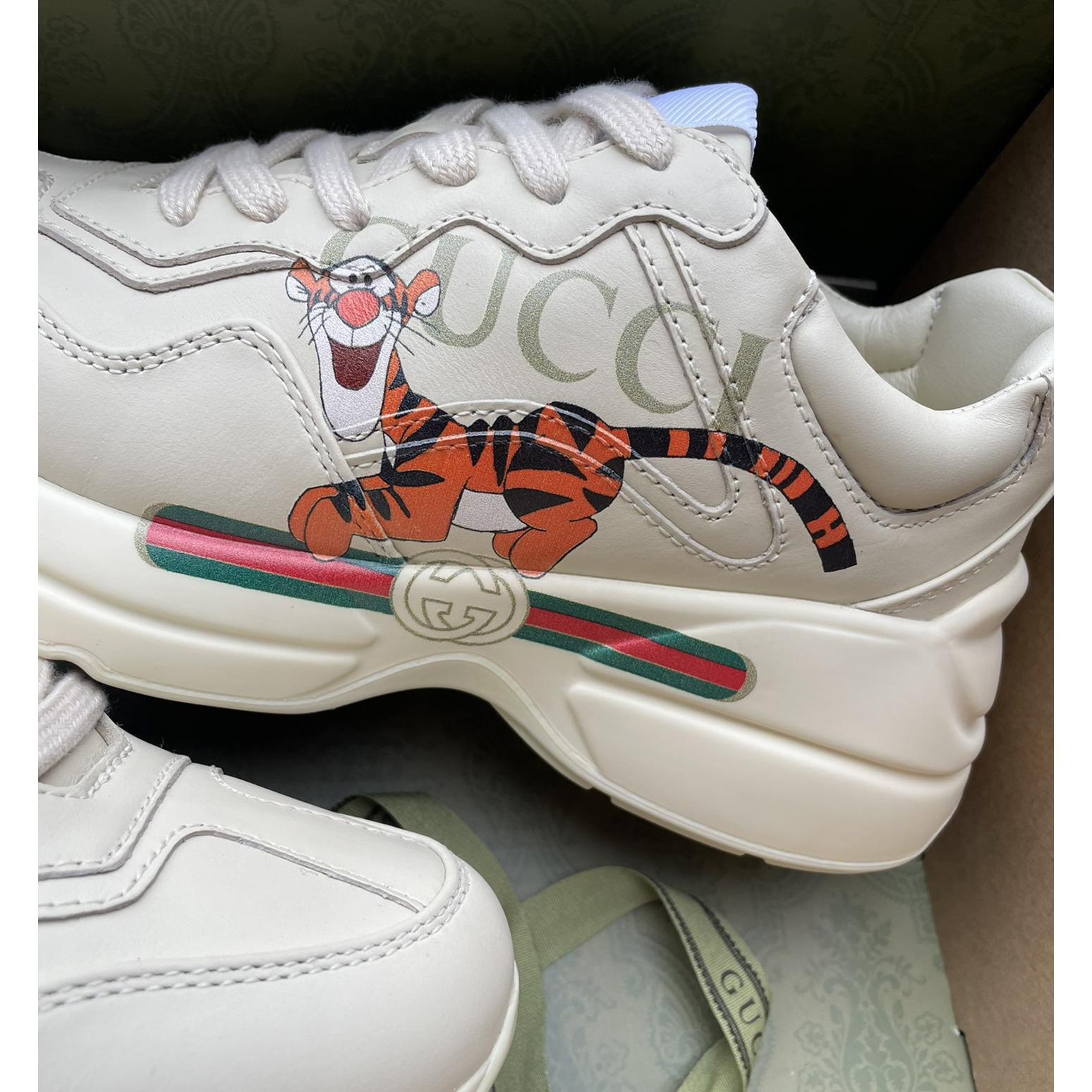 Gucci Rhyton-Sneaker für Herren in Weiß - EUR FASHION