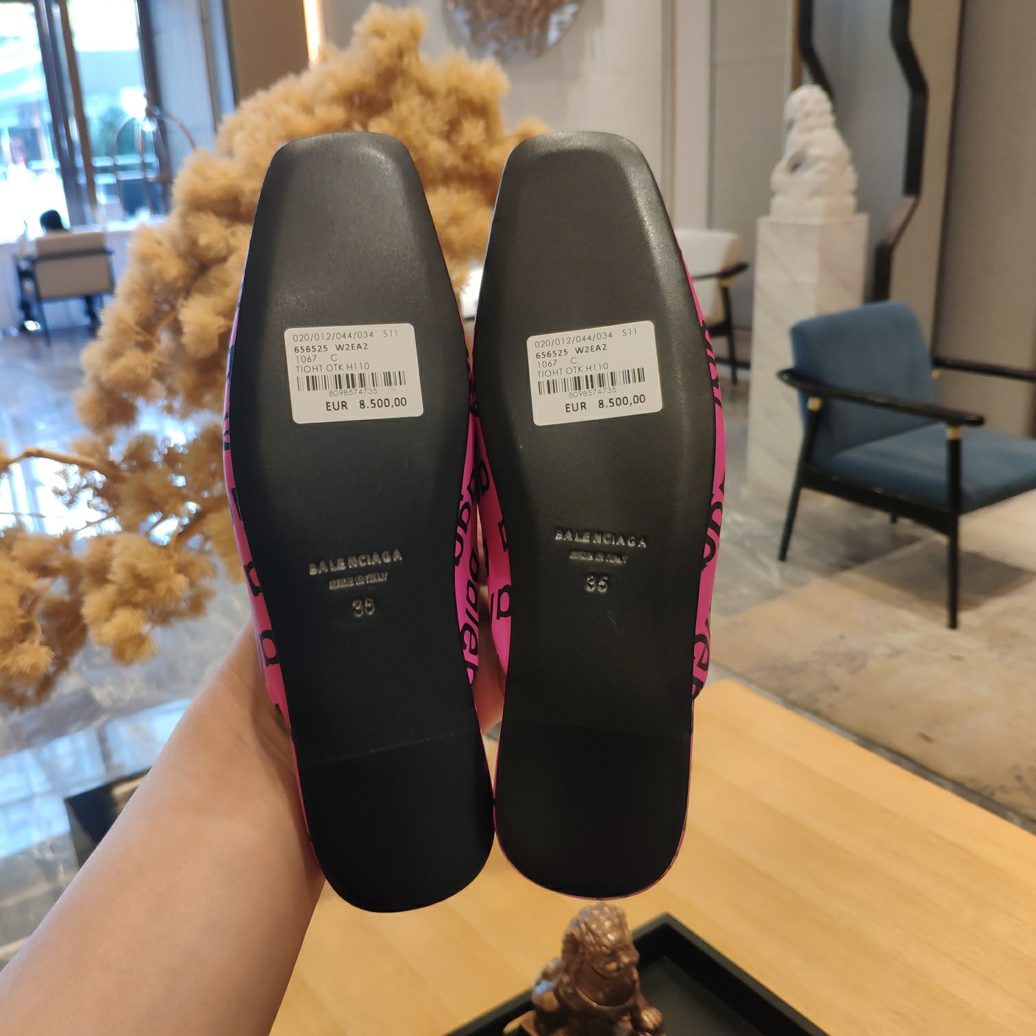 Rückenfreie Loafer aus Leder mit Balenciaga-Logo - EUR FASHION