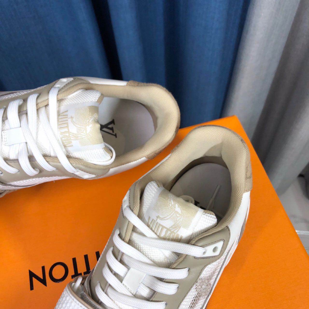 Louis Vuitton Run Away Sneaker - EUR FASHION