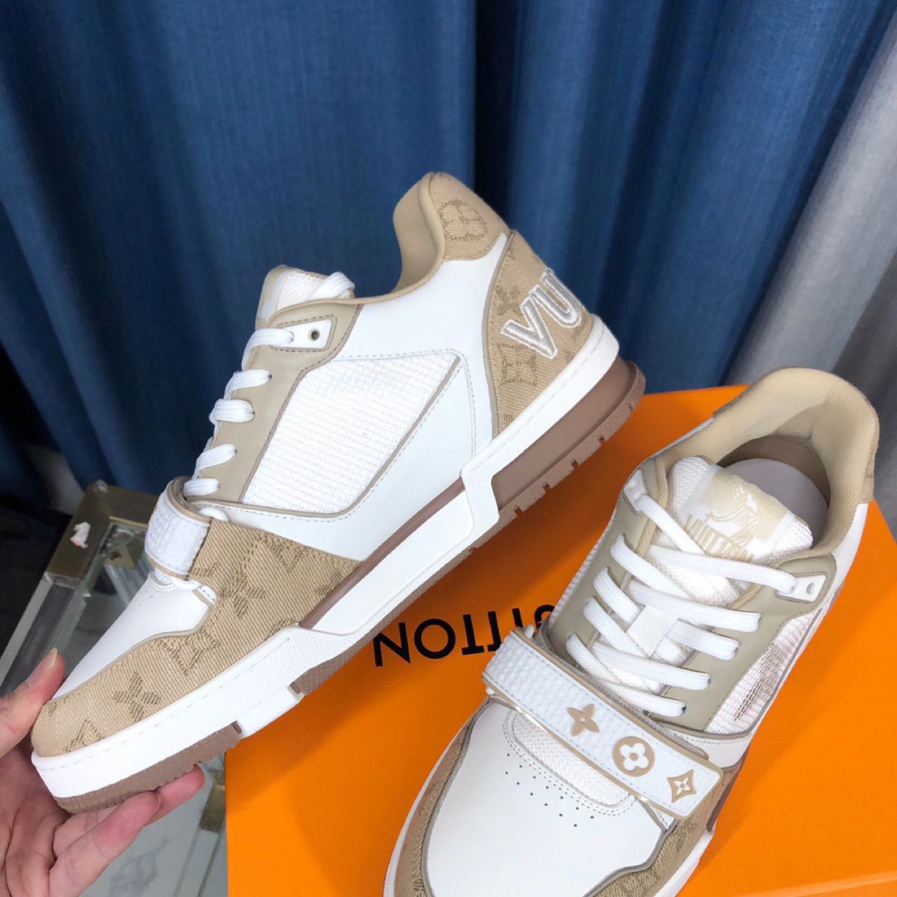 Louis Vuitton Run Away Sneaker - EUR FASHION