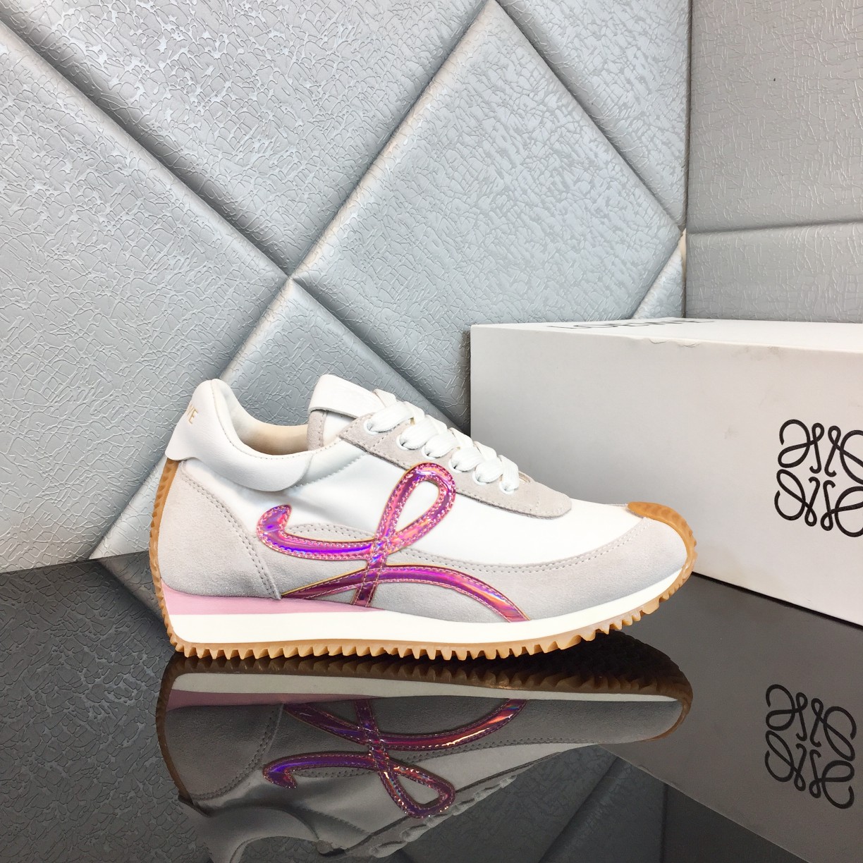 Loewe Flow Runner aus Kalbsleder - EUR FASHION
