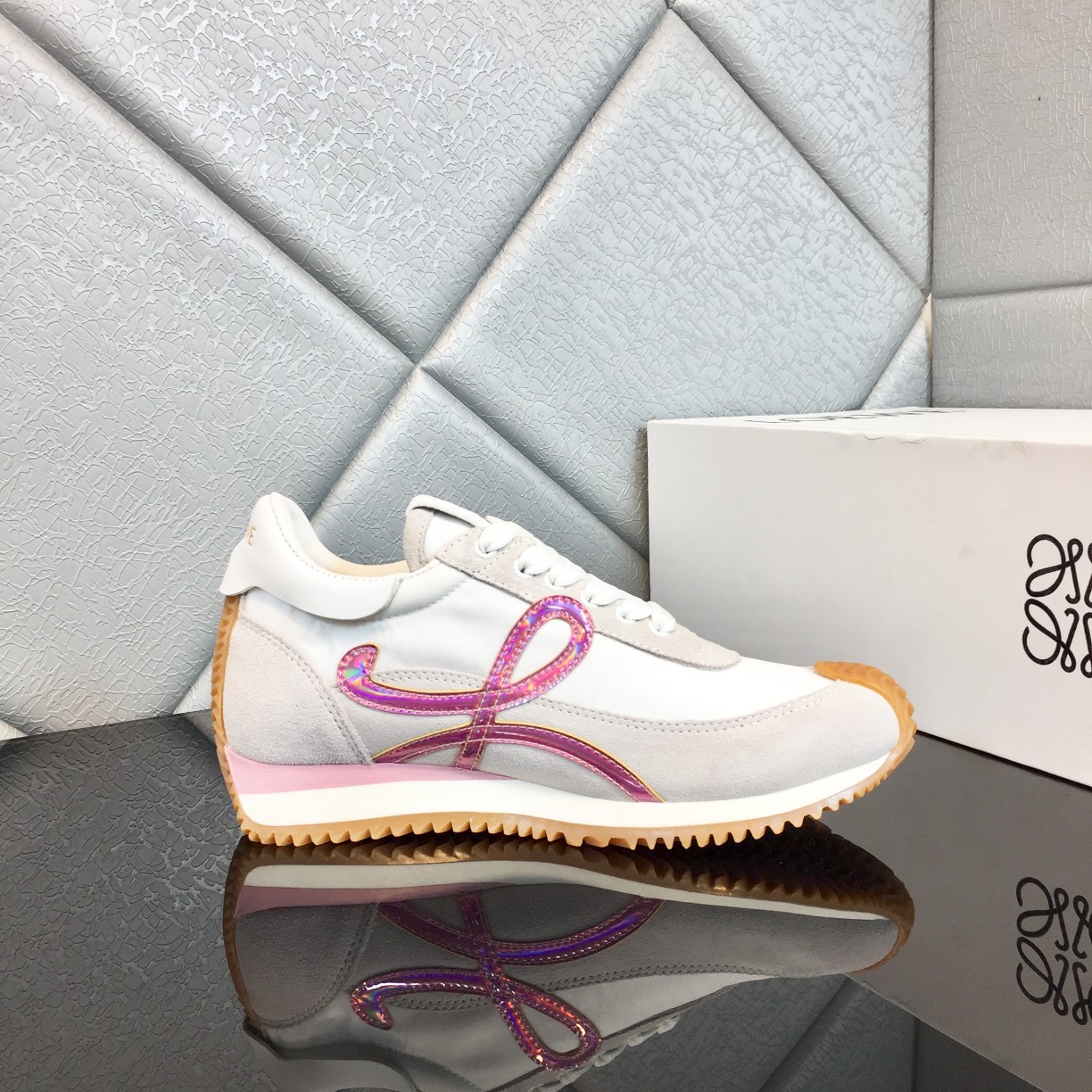 Loewe Flow Runner aus Kalbsleder - EUR FASHION
