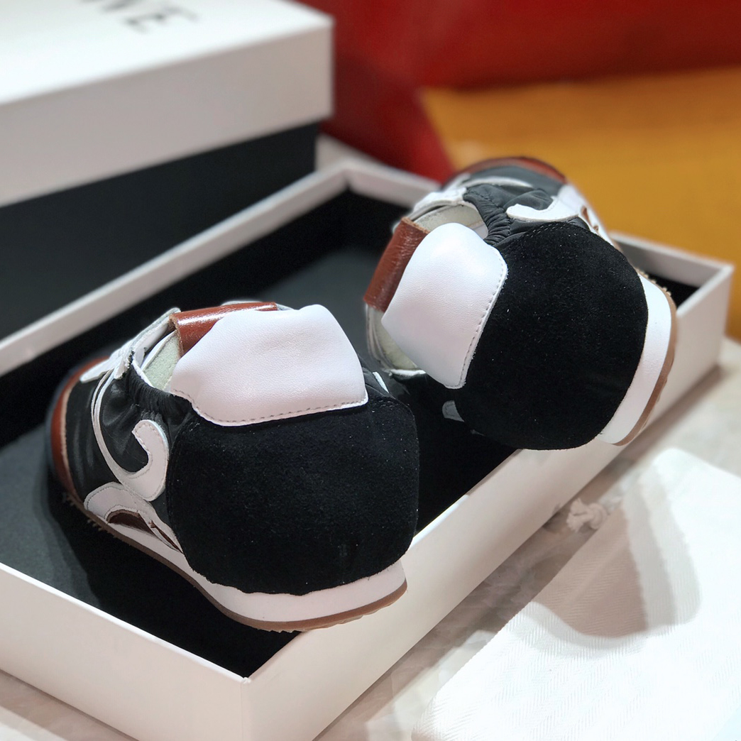 Loewe Ballettläufer aus Nylon und Kalbsleder - EUR FASHION
