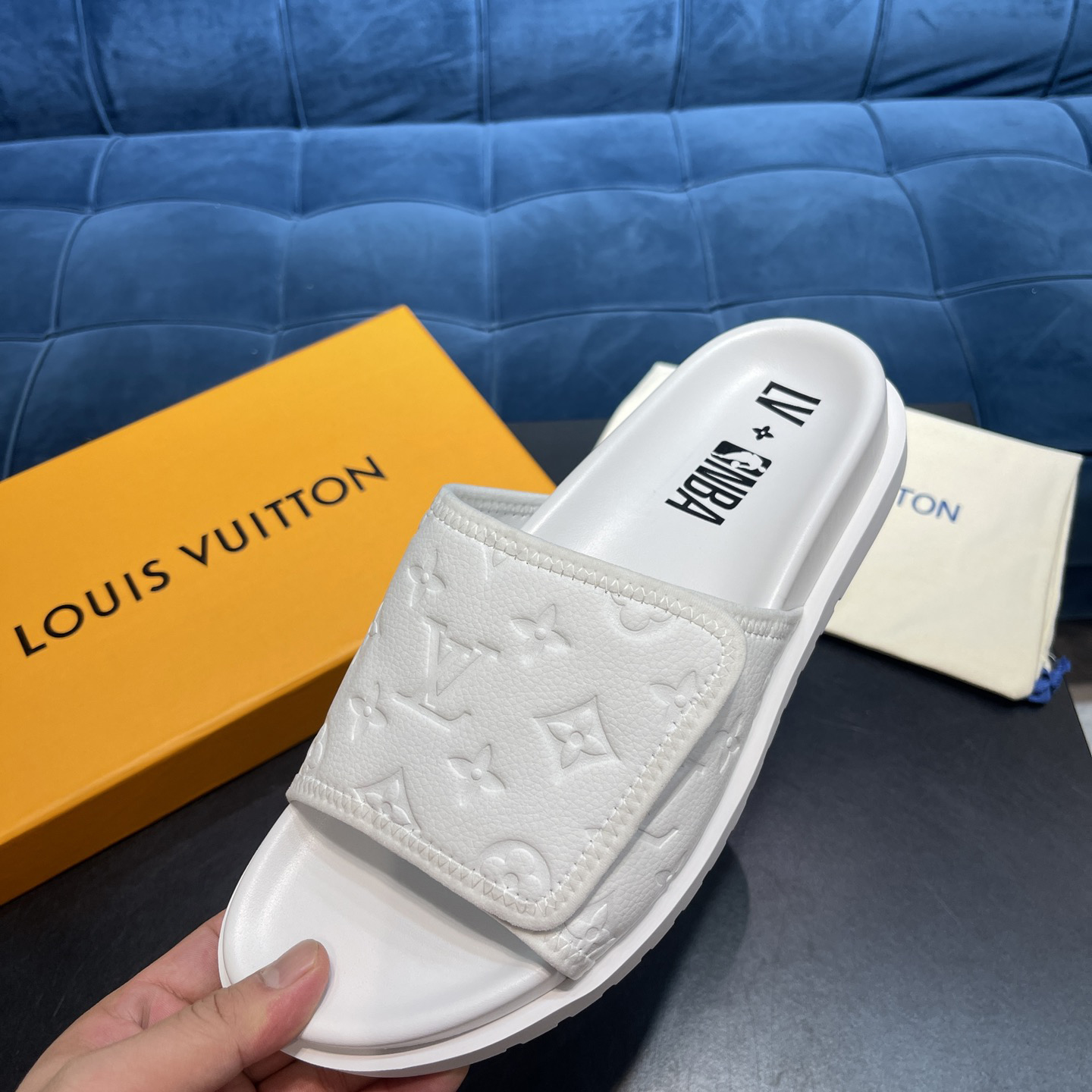 Louis Vuitton x NBA-Monogramm-Slipper - EUR FASHION