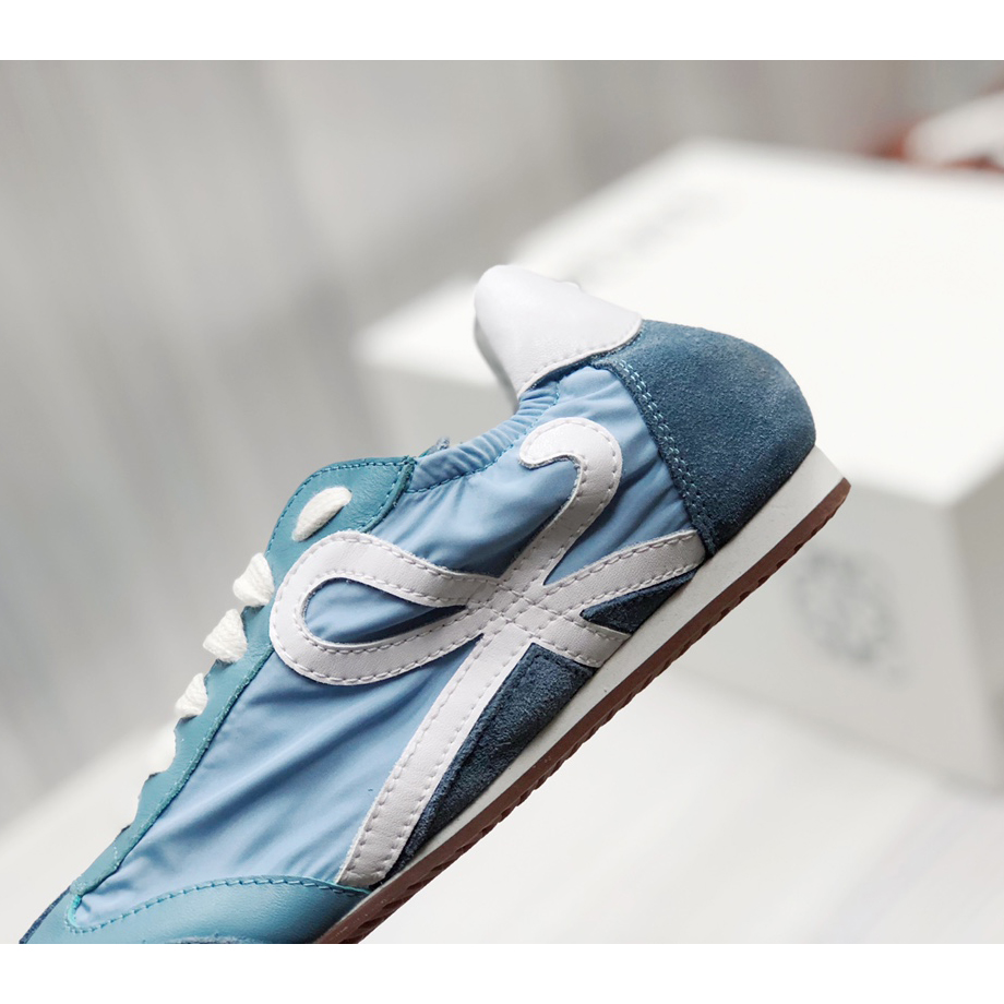 Loewe Ballettläufer aus Nylon und Kalbsleder - EUR FASHION