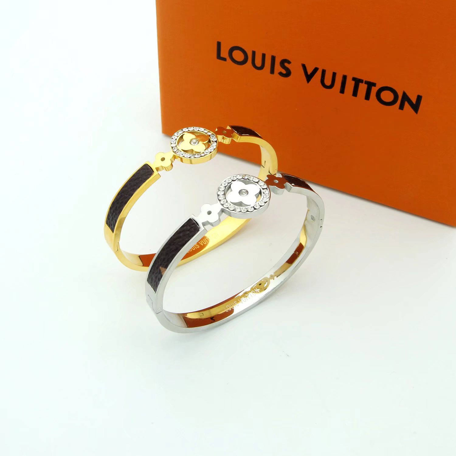 Louis Vuitton-Armband - EUR FASHION