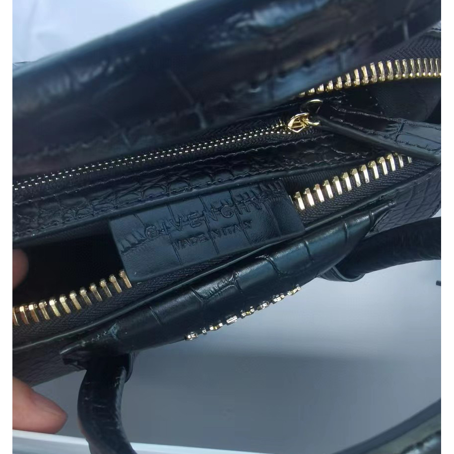 Schwarze Handtasche von Givenchy (22-22-13CM) - EUR FASHION