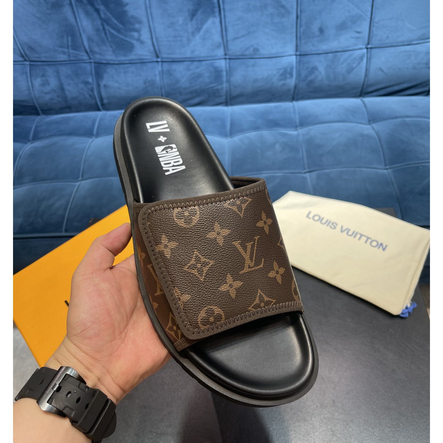 Louis Vuitton x NBA-Monogramm-Slipper - EUR FASHION