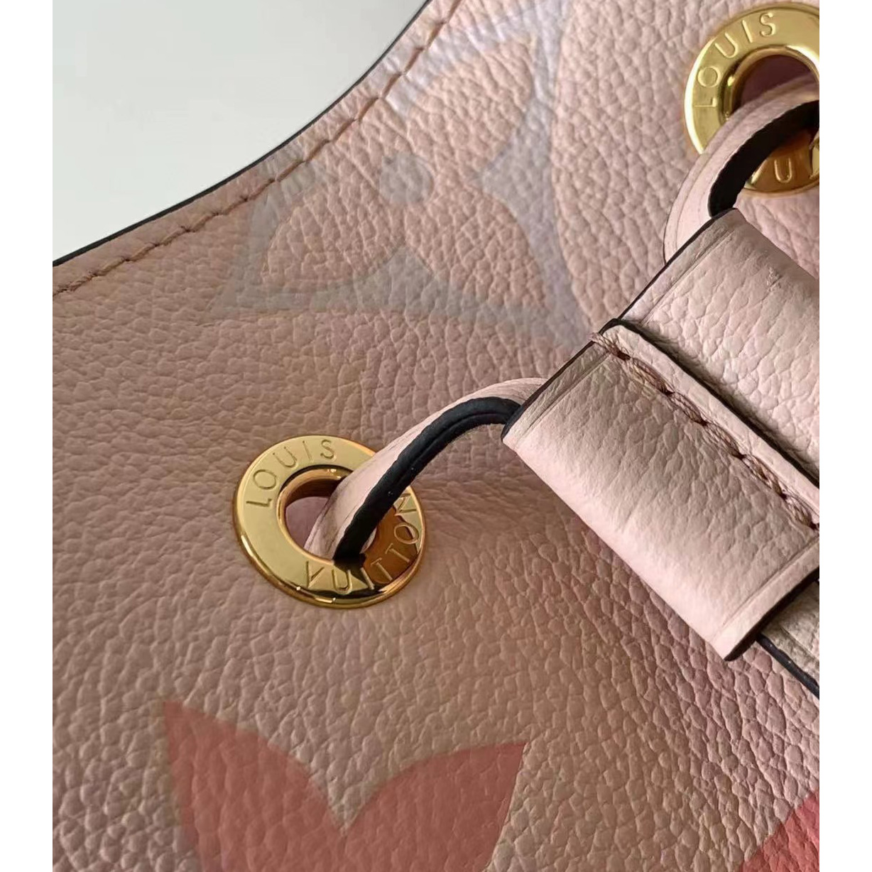 Louis Vuitton Monogramm Beuteltasche (20*20*13cm) - EUR FASHION