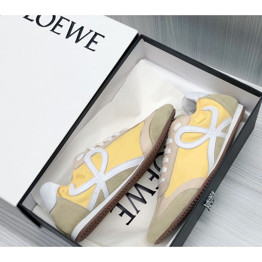Loewe Ballettläufer aus Nylon und Kalbsleder - EUR FASHION