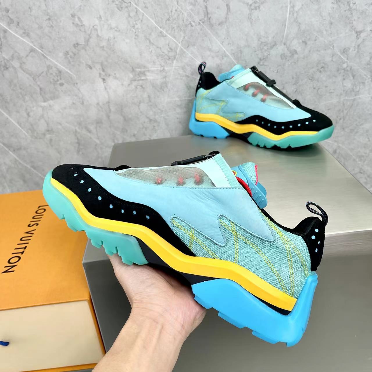 Louis Vuitton Millenium-Sneaker für Herren (nach britischer Größe) - EUR FASHION
