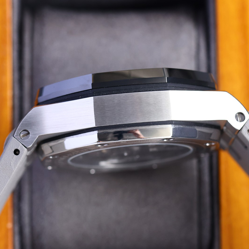 Audemars Piguet Uhr 44mm - EUR FASHION