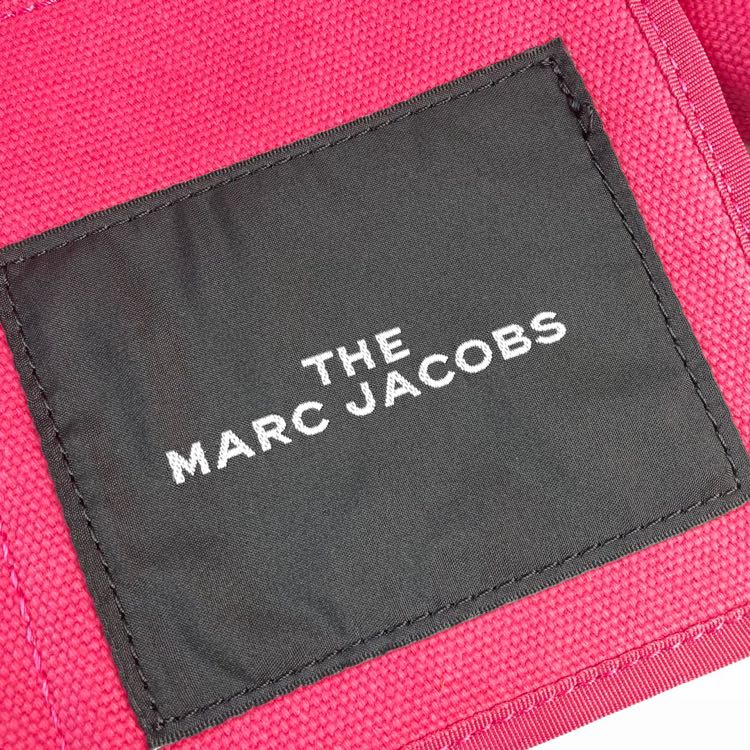 Marc Jacobs The MediumTraveler Tragetasche (41,5 cm – 12,5–35 cm) - EUR FASHION