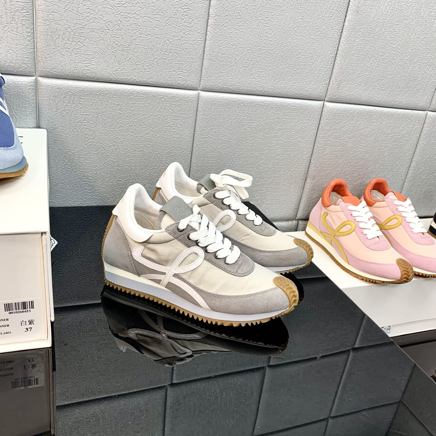 Loewe Flow Runner aus technischem Mesh und Wildleder - EUR FASHION