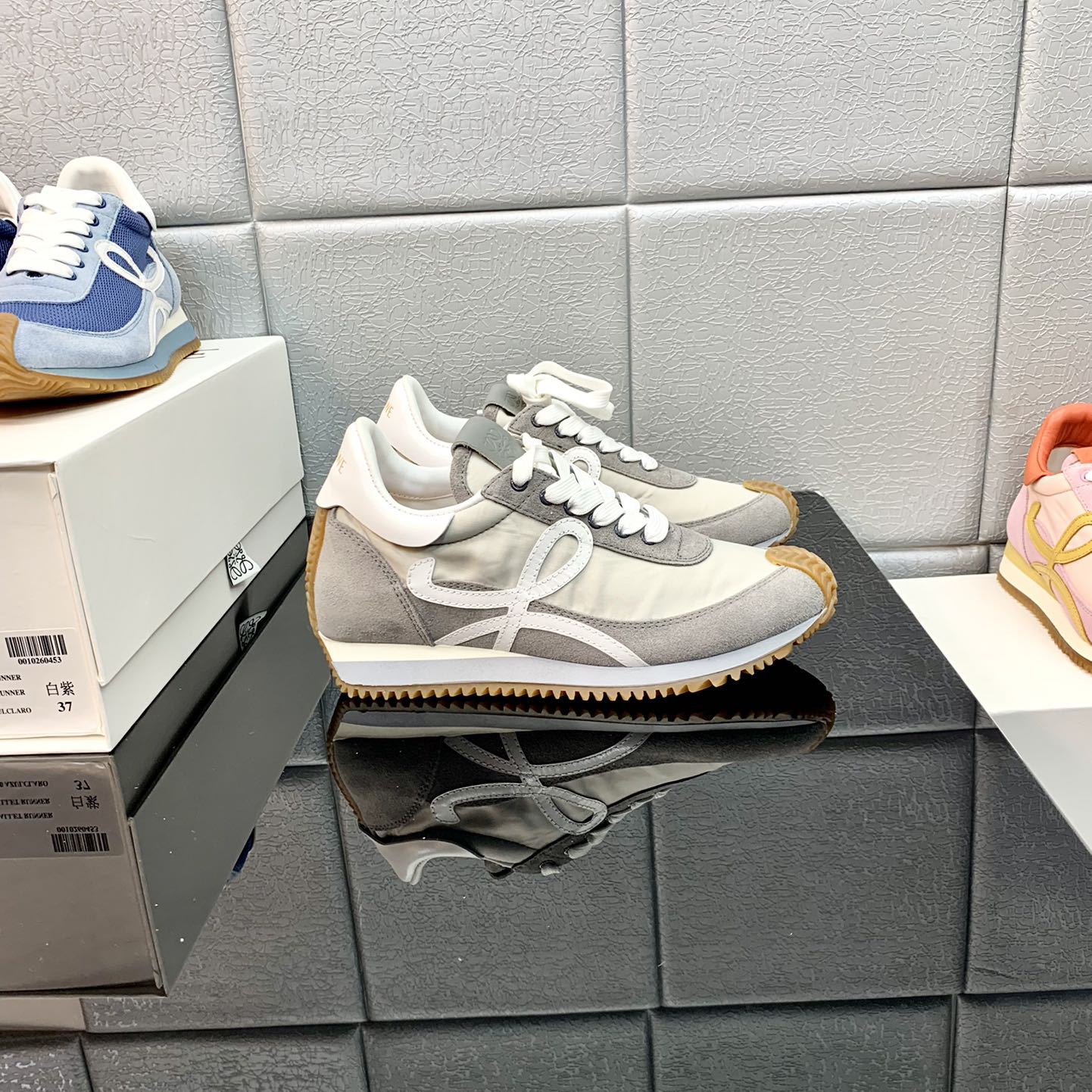 Loewe Flow Runner aus technischem Mesh und Wildleder - EUR FASHION