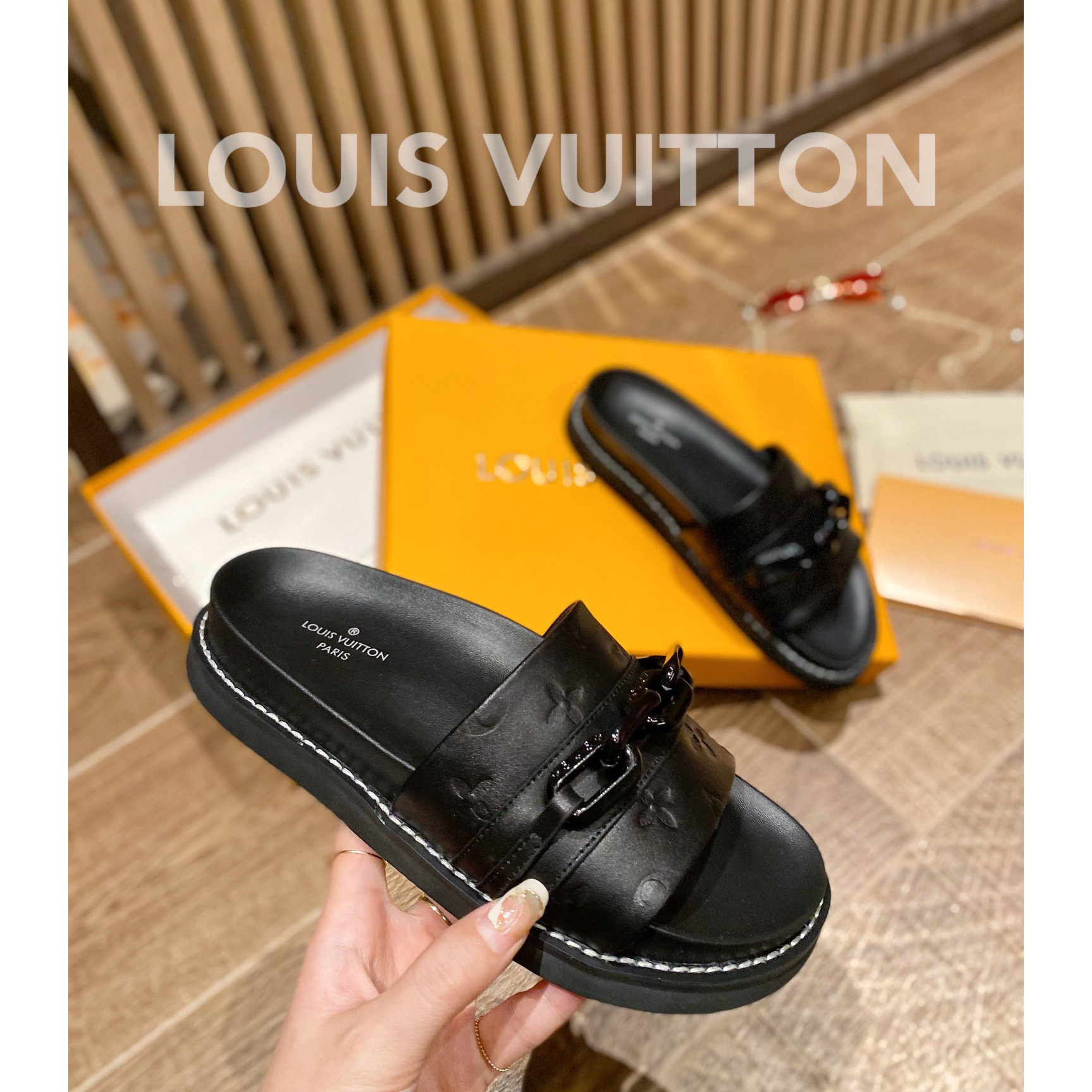 Louis Vuitton-Monogramm-Slipper - EUR FASHION