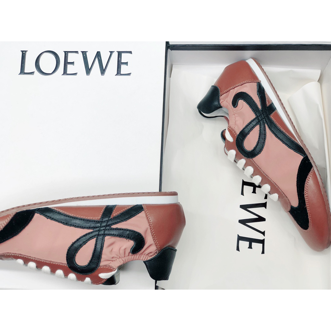 Loewe Ballettläufer aus Nylon und Kalbsleder - EUR FASHION