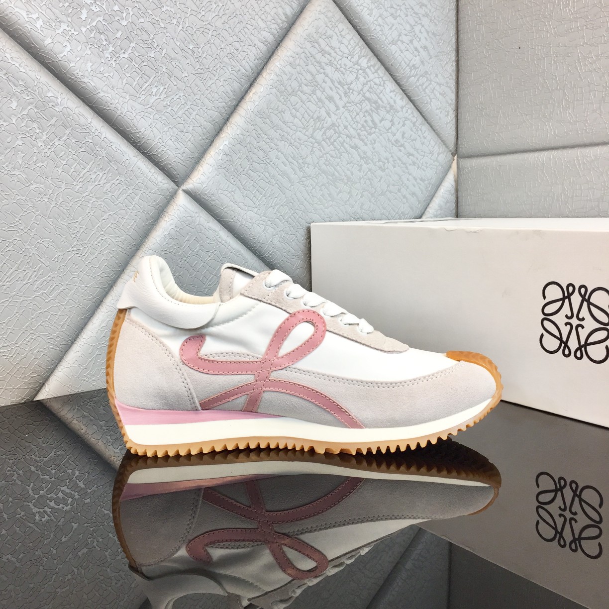 Loewe Flow Runner aus Kalbsleder - EUR FASHION