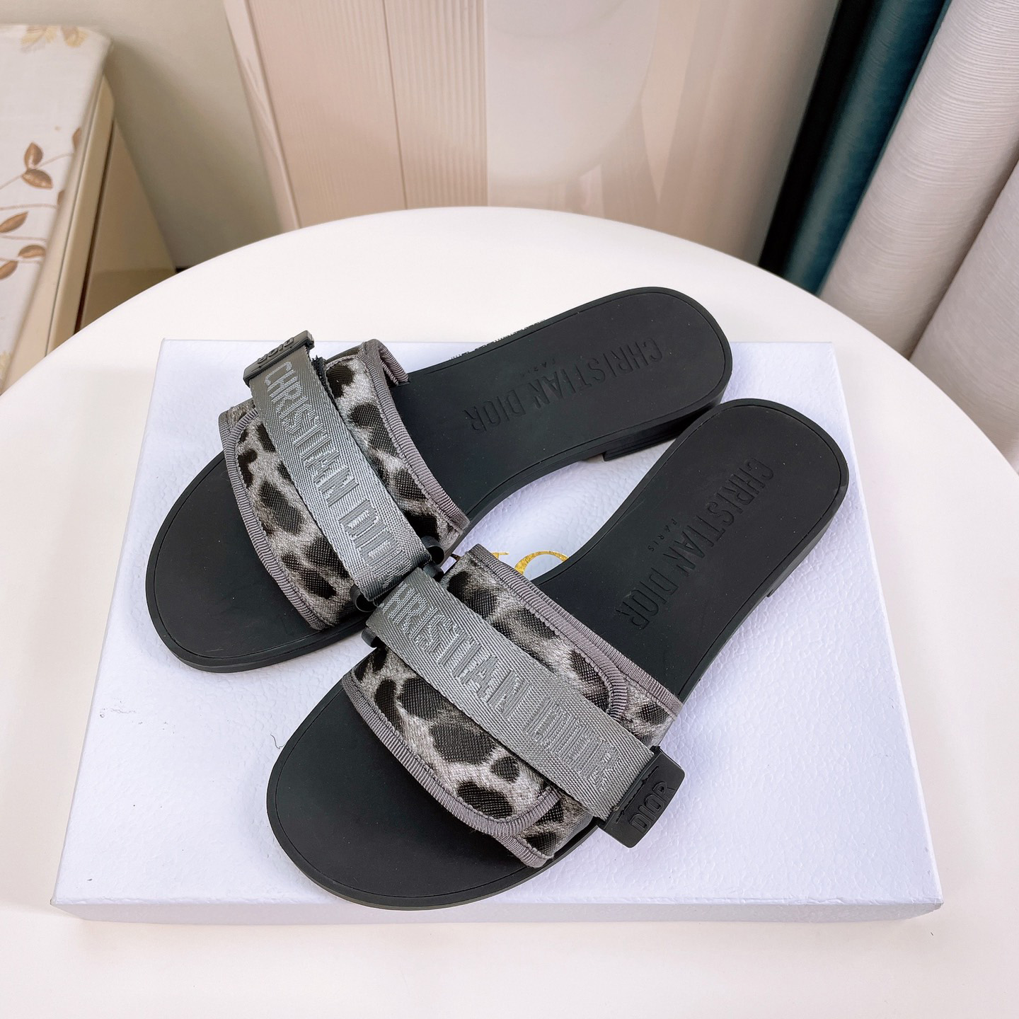 Dior Damen-Slides - EUR FASHION