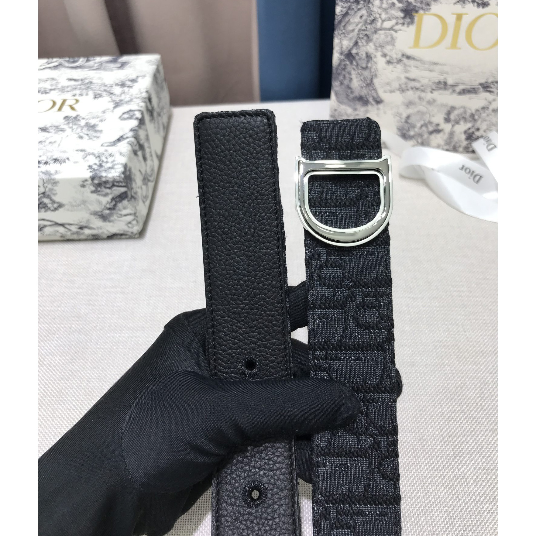 Dior-Ledergürtel mit „D“-Schnalle - EUR FASHION