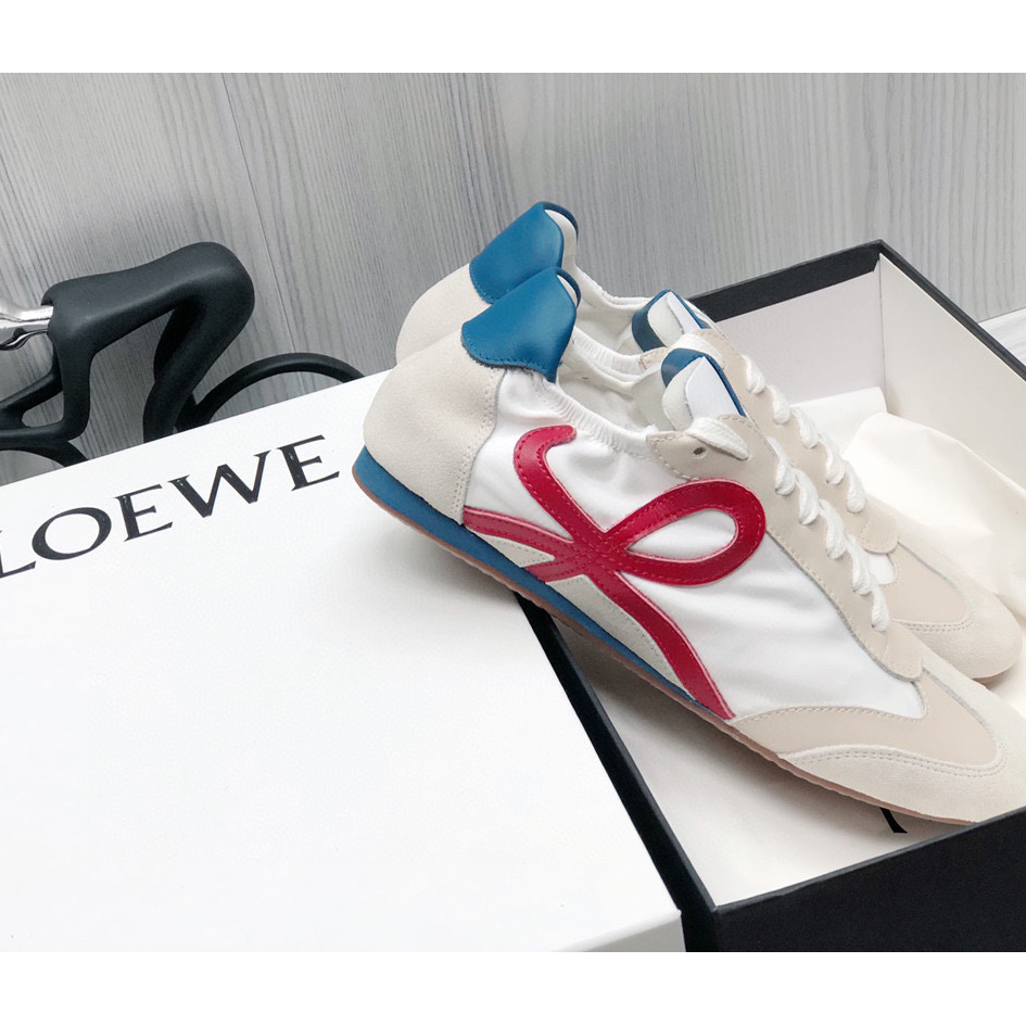 Loewe Ballettläufer aus Nylon und Kalbsleder - EUR FASHION