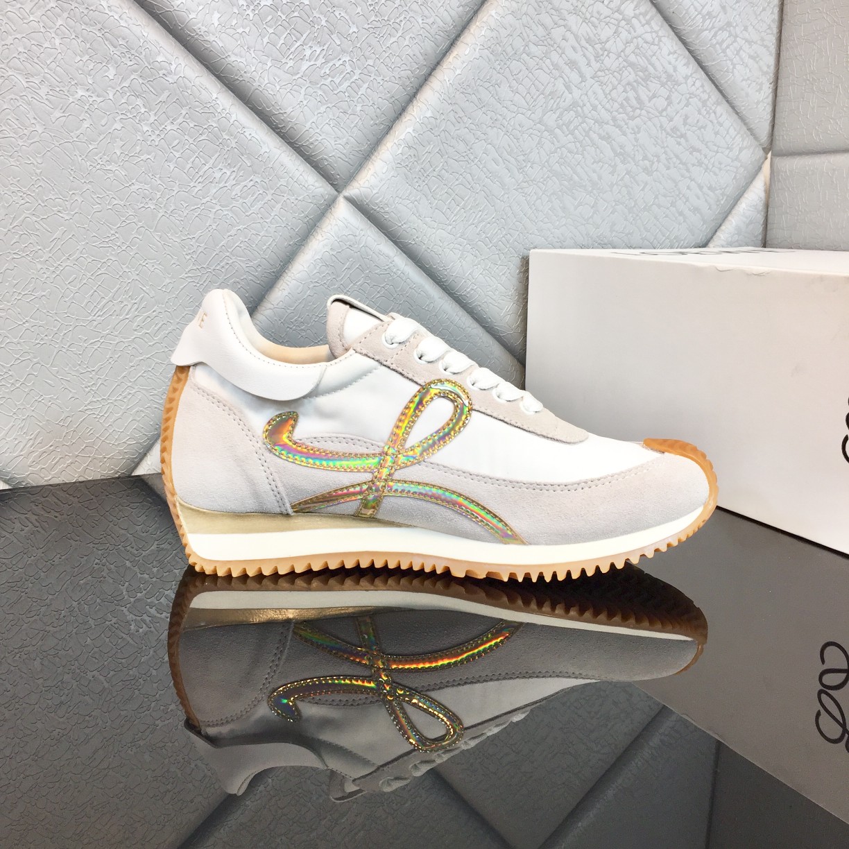 Loewe Flow Runner aus Kalbsleder - EUR FASHION