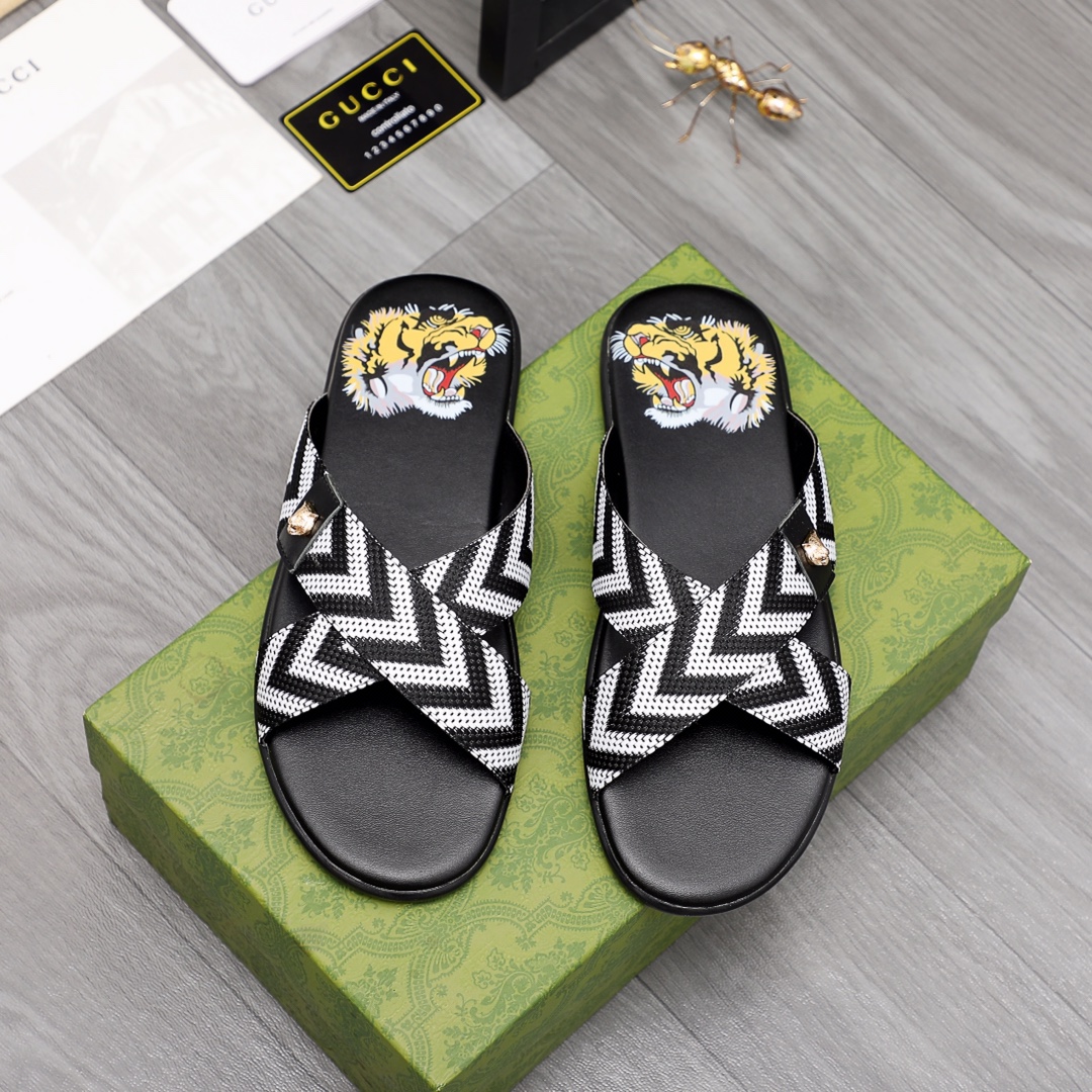 Gucci Web-Slide-Sandale - EUR FASHION