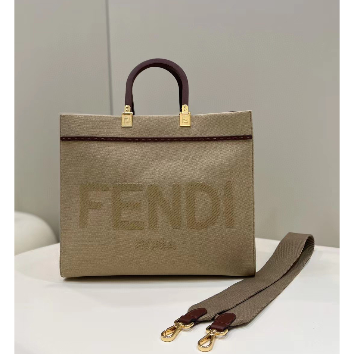 Fendi Sunshine Mittelgroße beige Canvas-Tasche (35-31-17 cm) - EUR FASHION