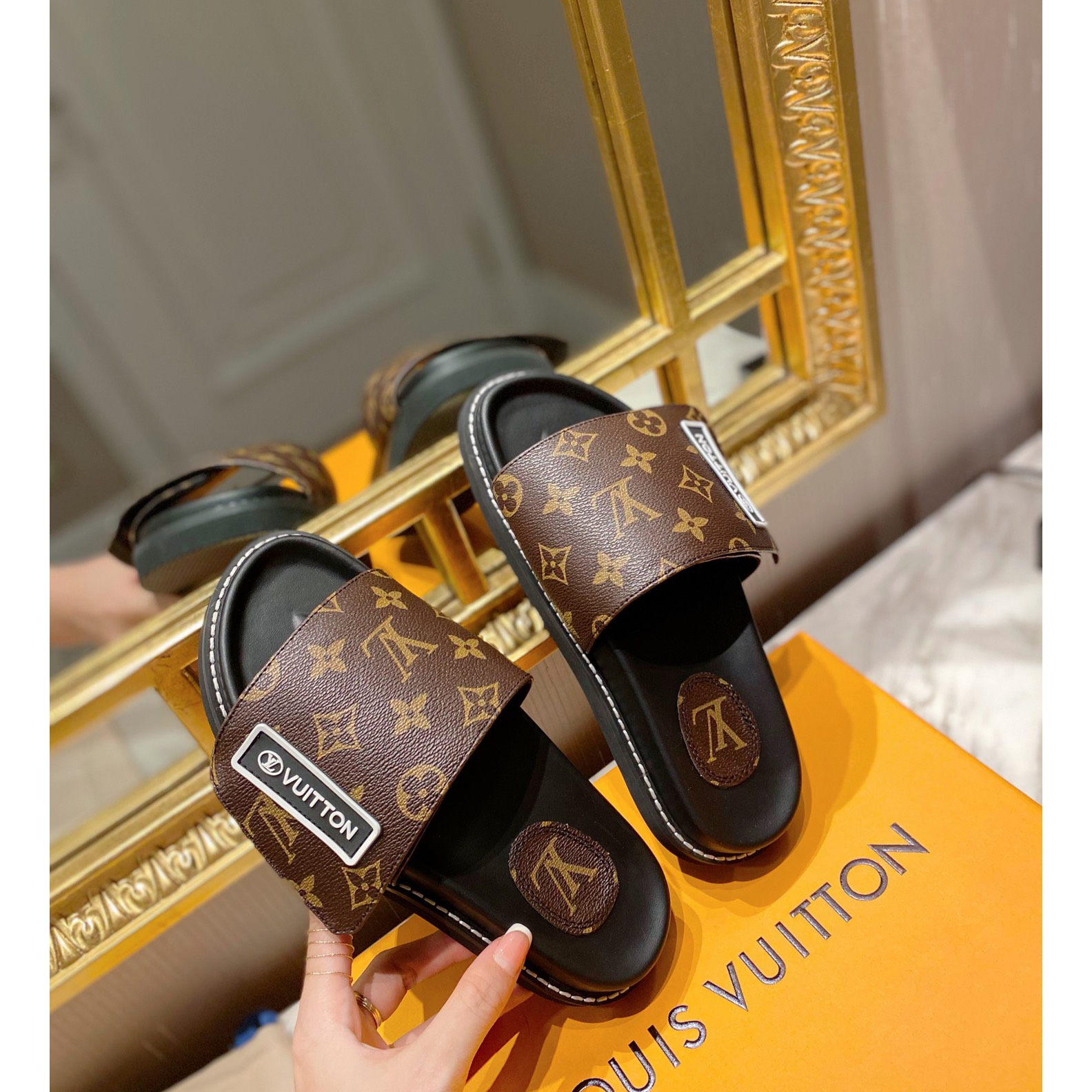 Louis Vuitton-Monogramm-Slipper - EUR FASHION