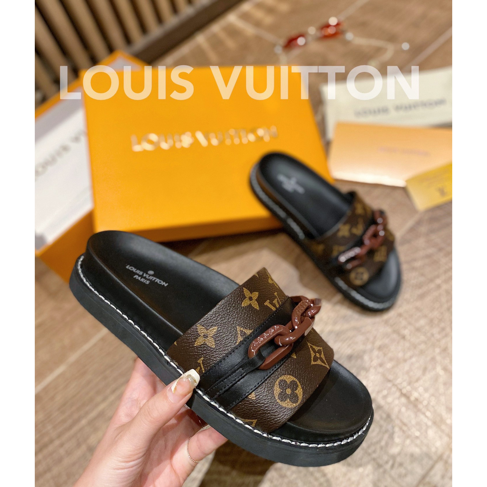 Louis Vuitton-Monogramm-Slipper - EUR FASHION