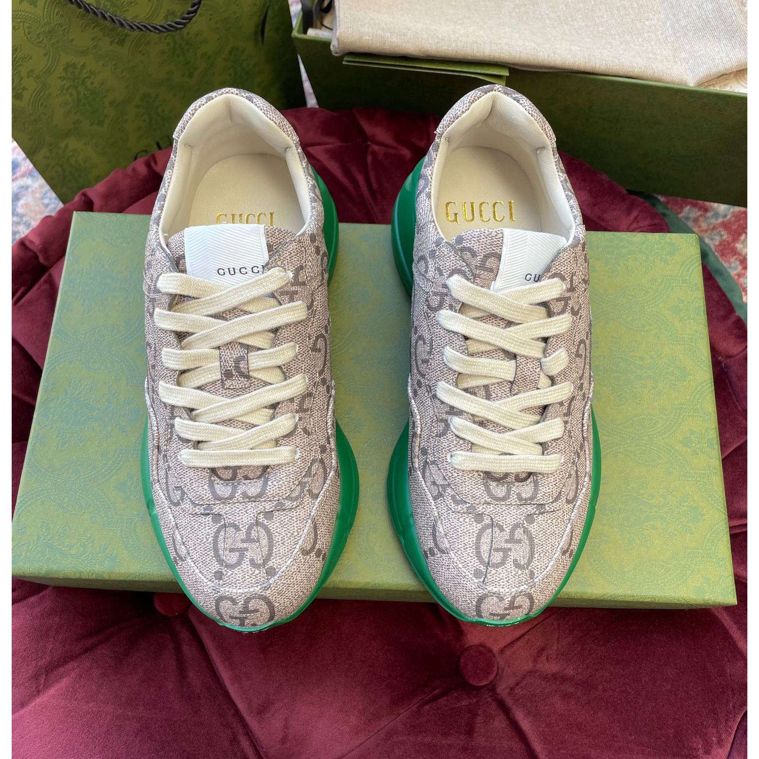 Gucci 100 Rhyton-Sneaker der Sonderserie - EUR FASHION