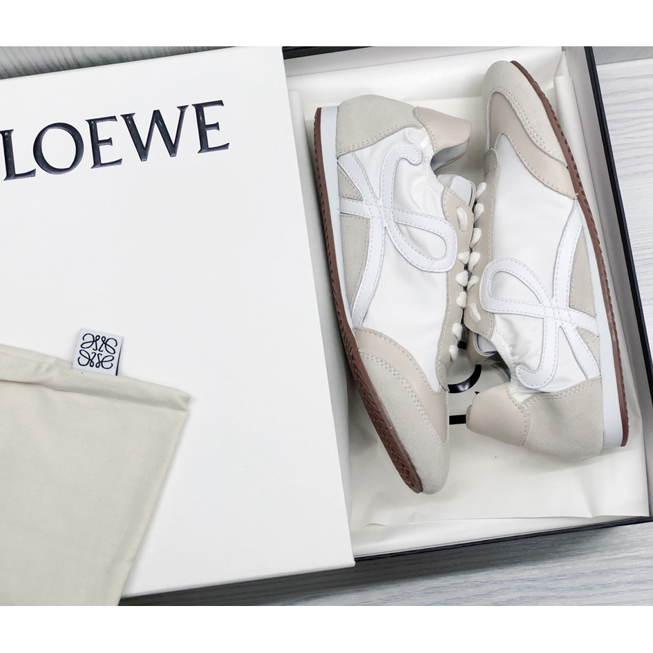 Loewe Ballettläufer aus Nylon und Kalbsleder - EUR FASHION