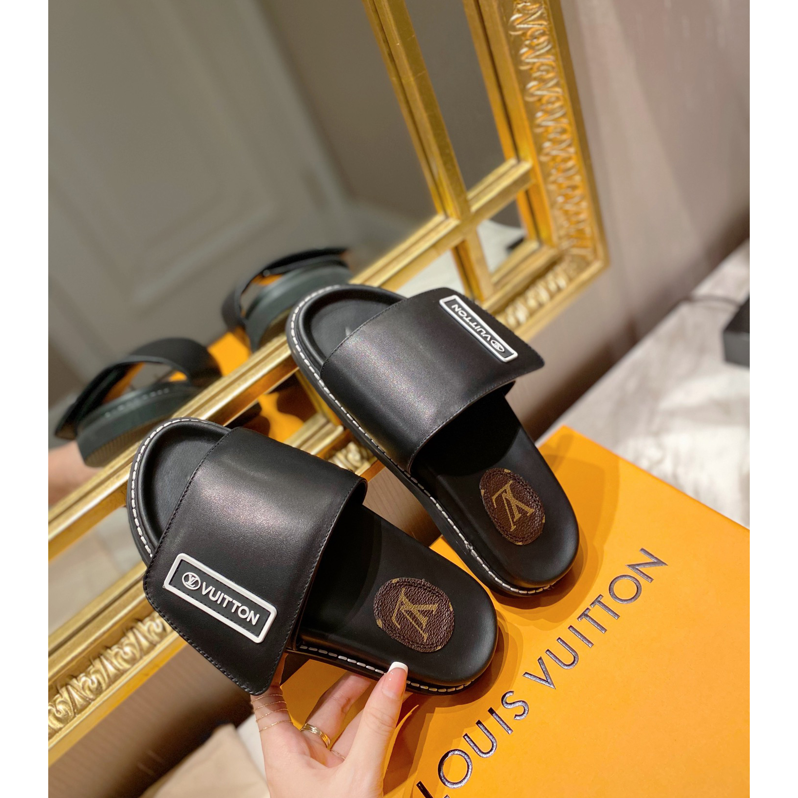 Louis Vuitton-Monogramm-Slipper - EUR FASHION