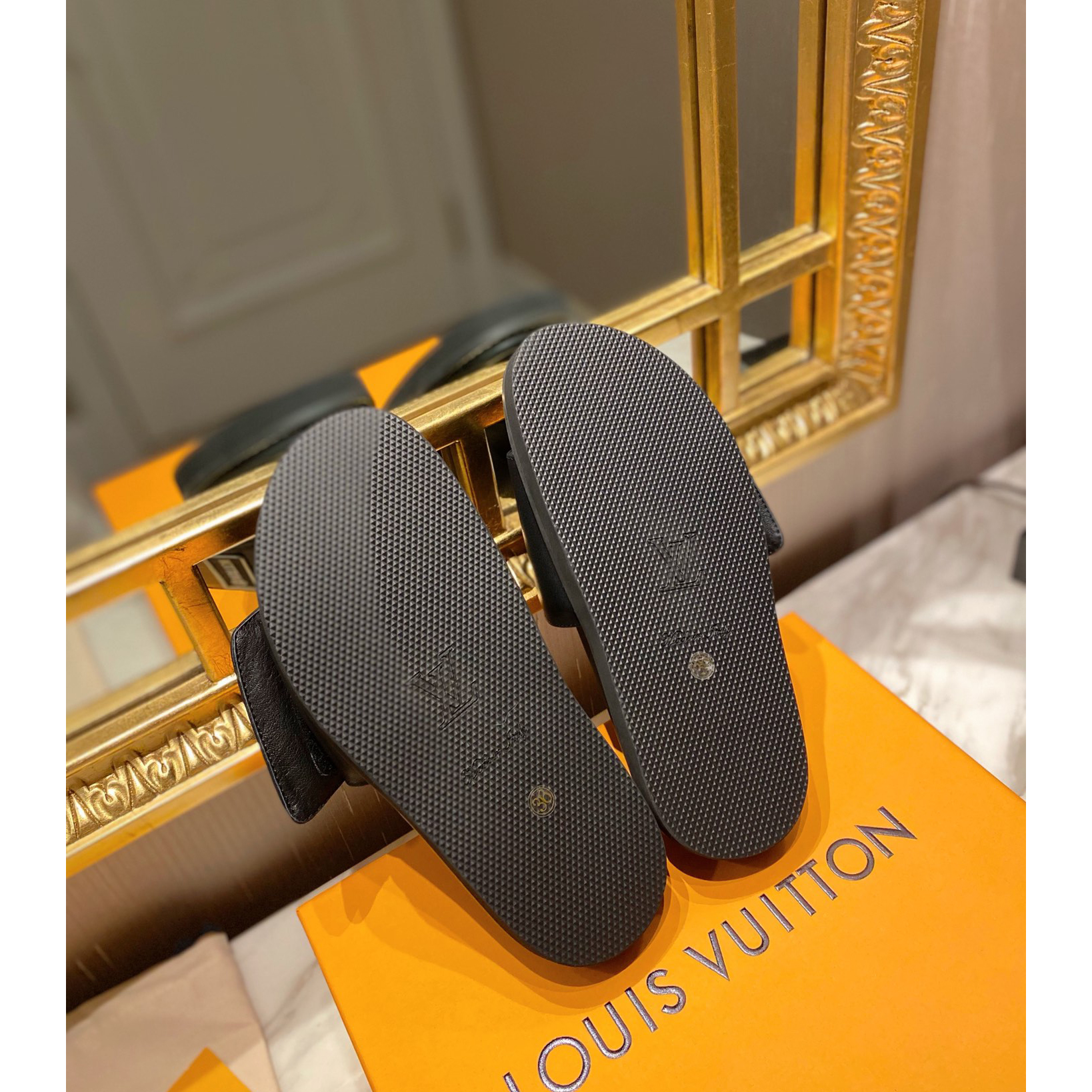 Louis Vuitton-Monogramm-Slipper - EUR FASHION
