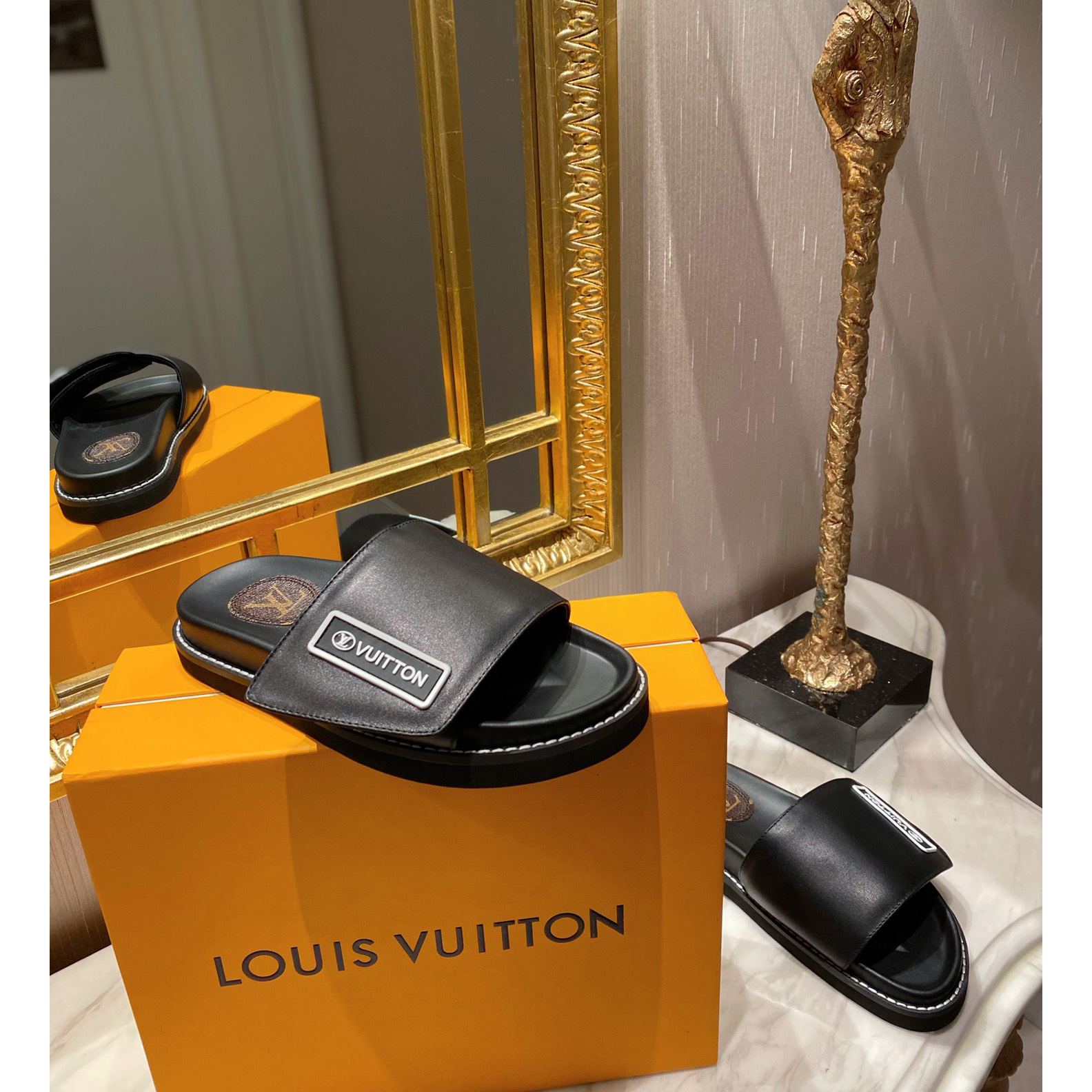 Louis Vuitton-Monogramm-Slipper - EUR FASHION