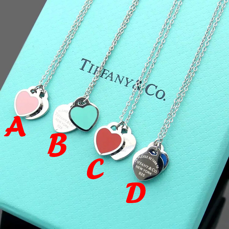 Halskette mit doppeltem Herzanhänger von Tiffany&CO - EUR FASHION