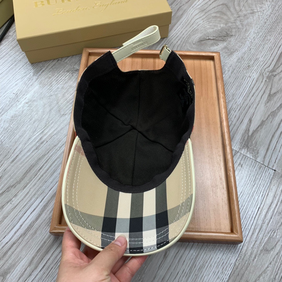 Burberry Baseballkappe mit Vintage-Check und Symbolstreifen - EUR FASHION