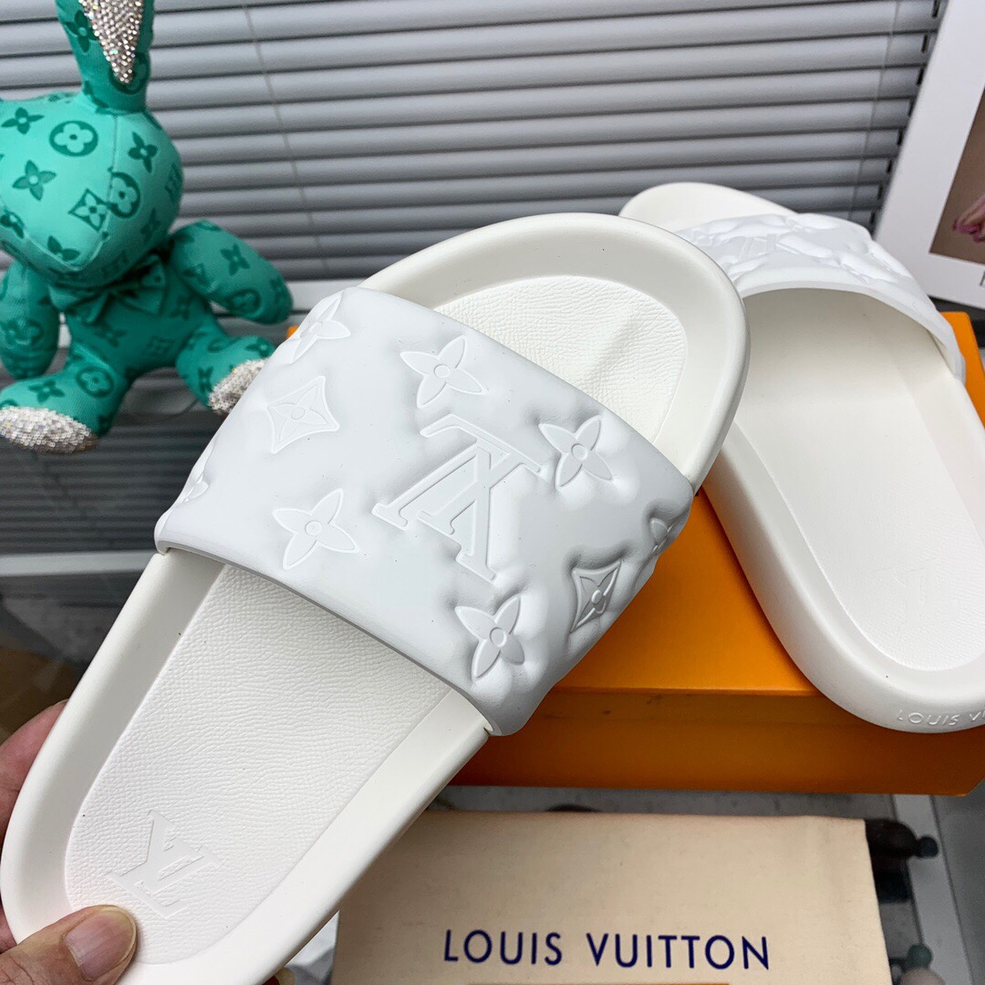 Louis Vuitton Waterfront Mule 1A9FK7 - EUR FASHION