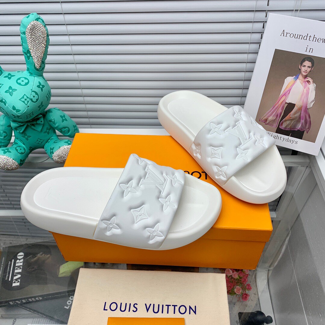 Louis Vuitton Waterfront Mule 1A9FK7 - EUR FASHION
