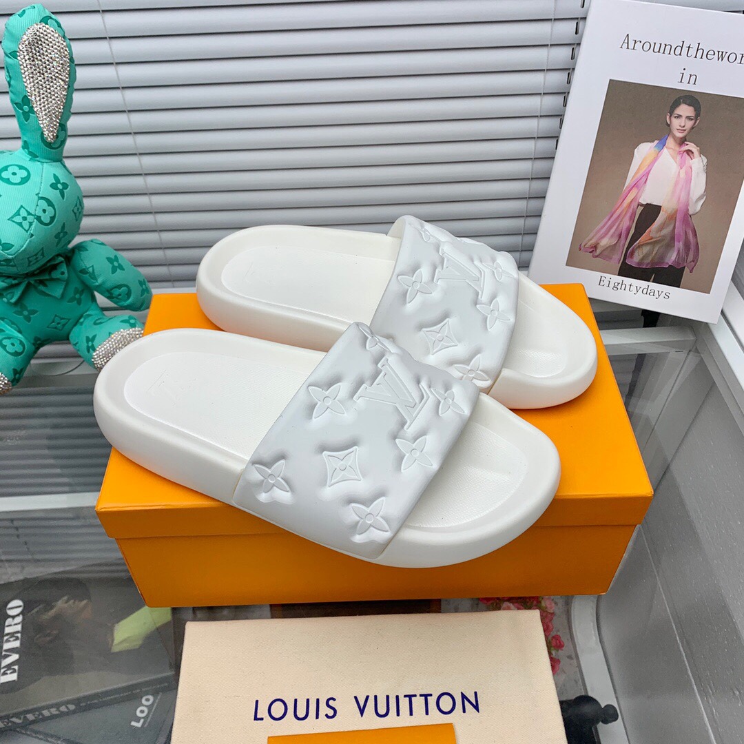 Louis Vuitton Waterfront Mule 1A9FK7 - EUR FASHION