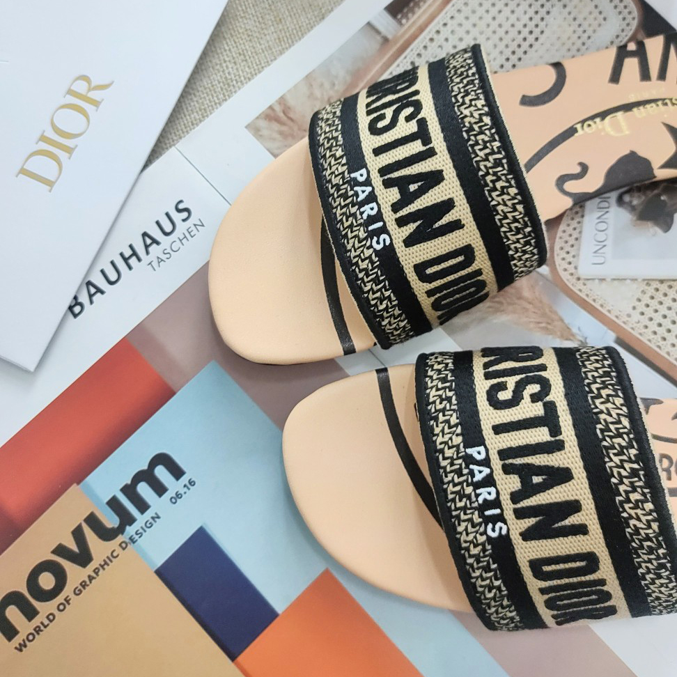 Dior Beige Jute Canvas bestickt mit Dior Union Motiv Dway Slide - EUR FASHION