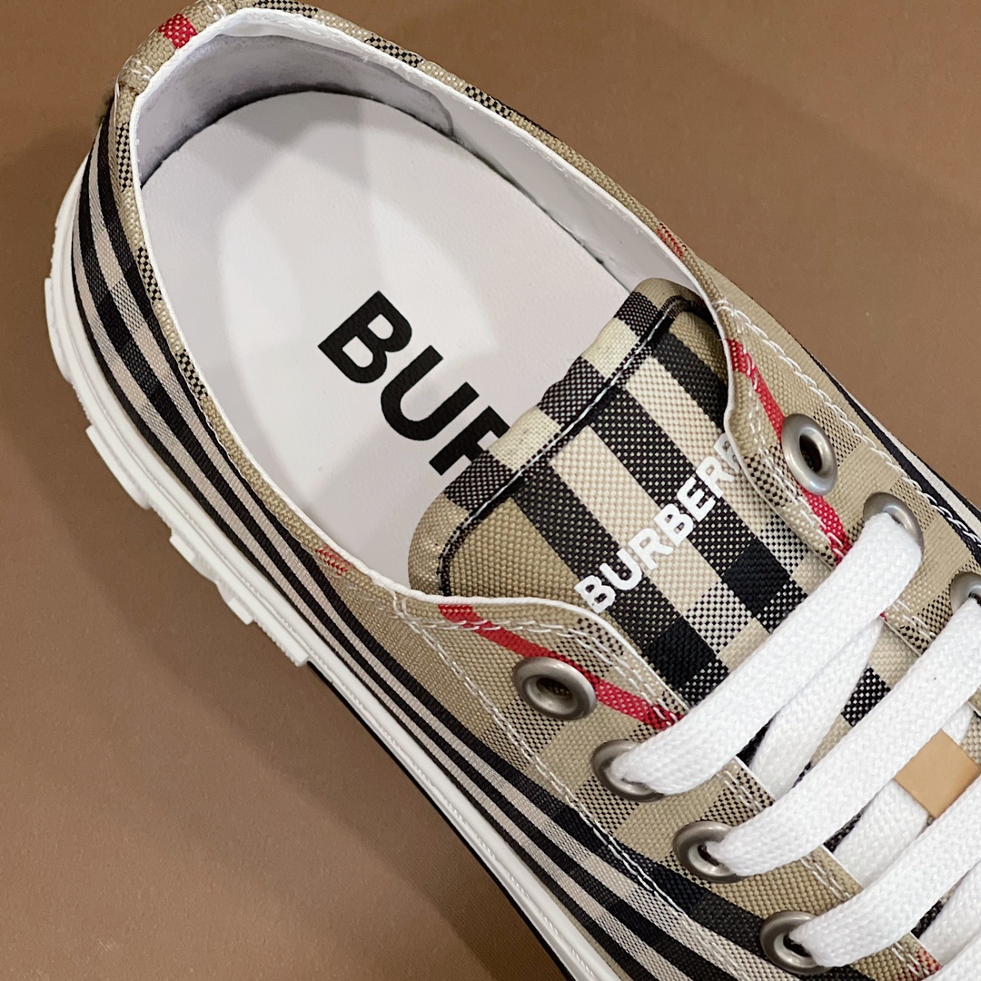 Burberry-Sneaker aus Baumwolle mit Karomuster - EUR FASHION