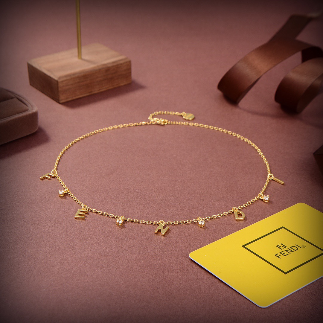 Fendi Signature goldfarbene Halskette - EUR FASHION