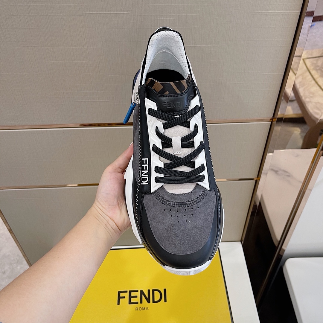 Fendi Flow Wildleder-Low-Top-Sneaker - EUR FASHION