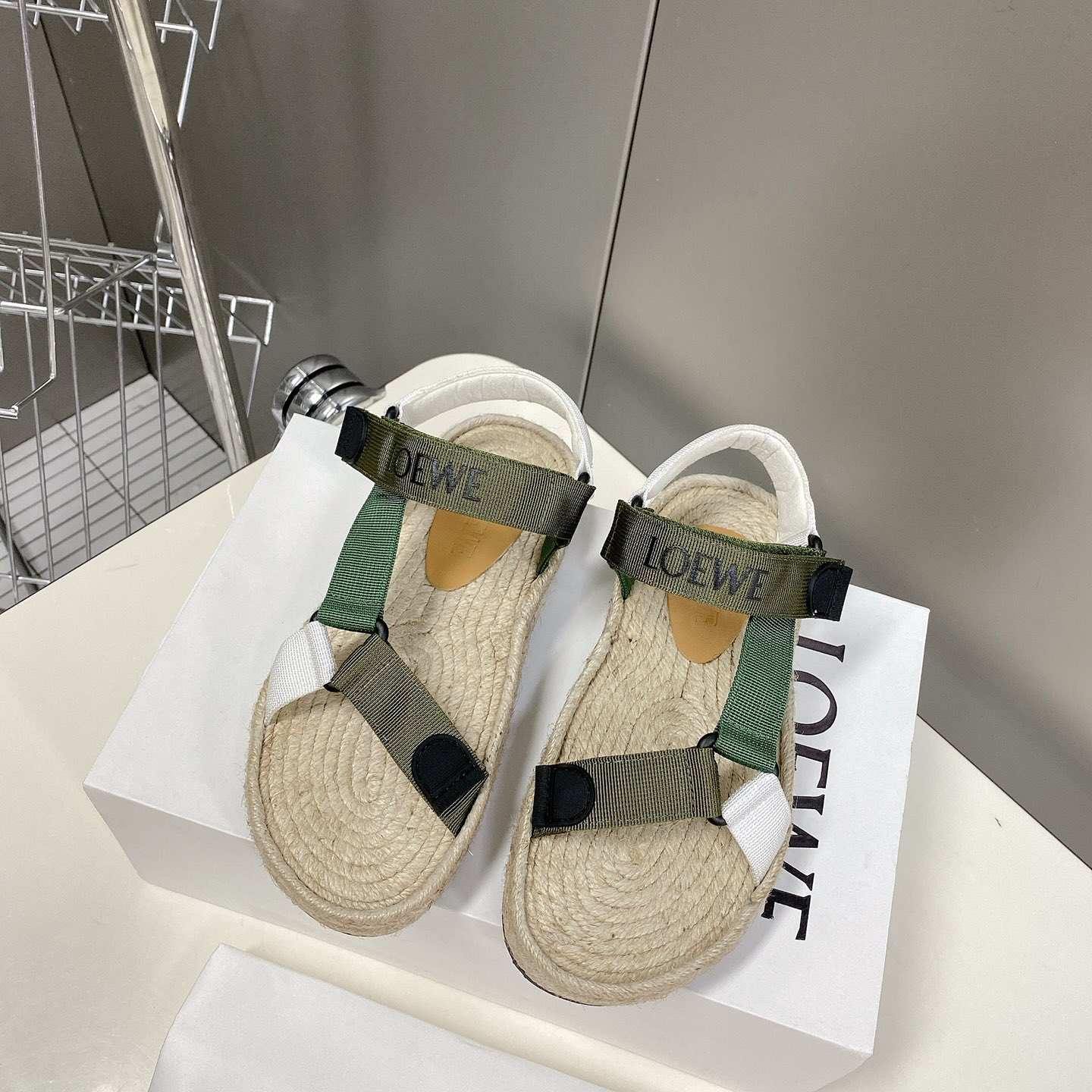 Loewe Riemchen-Espadrille aus Nylon - EUR FASHION