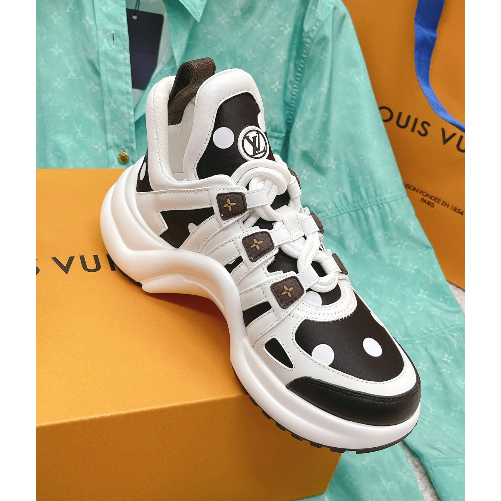 Louis Vuitton LV Archlight Sneaker - EUR FASHION