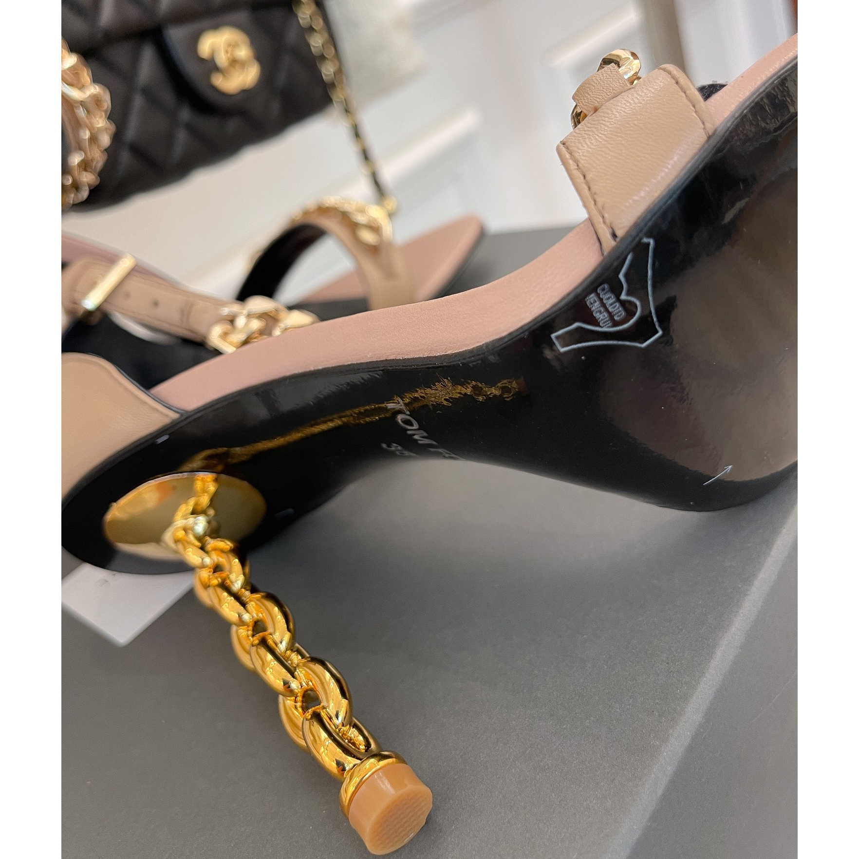 Tom Ford Ledersandalen mit Kettenbesatz und einer Absatzhöhe von 10,5 cm - EUR FASHION