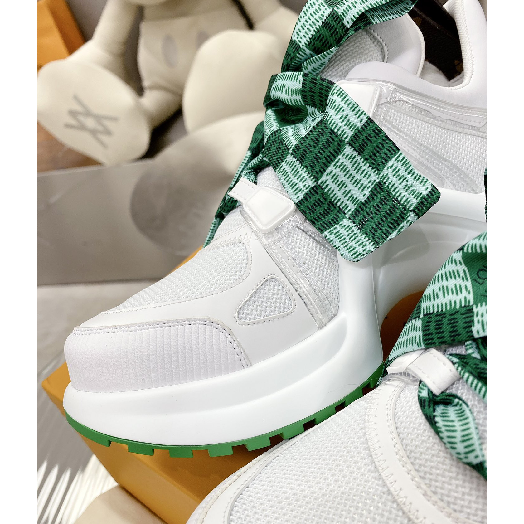 Louis Vuitton LV Archlight Sneaker - EUR FASHION